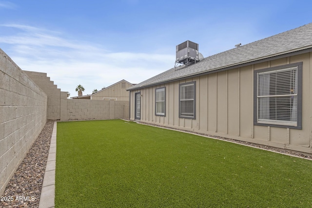 4632 E Kachina Trl, Phoenix, AZ 85044 - view of yard featuring central AC unit