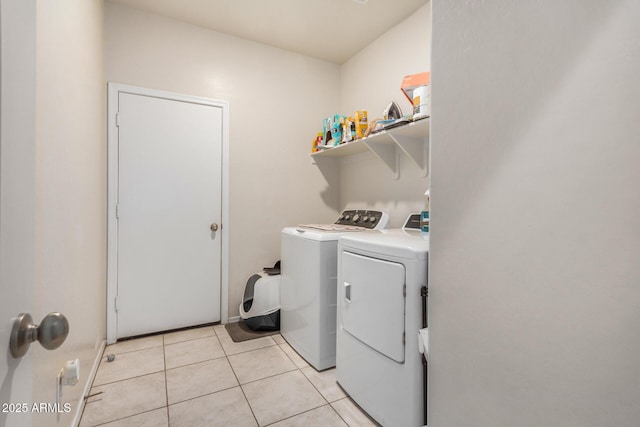 4556 E Gagarinite Ln, San Tan Valley, AZ 85143 - laundry room featuring light tile patterned floors, independent washer and dryer, and laundry area