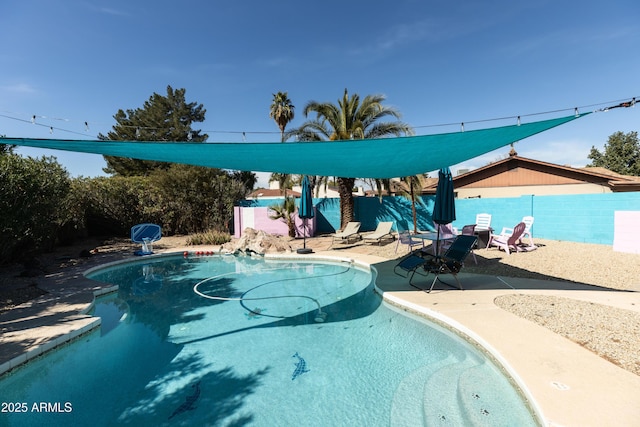 4317 E Ludlow Dr, Phoenix, AZ 85032