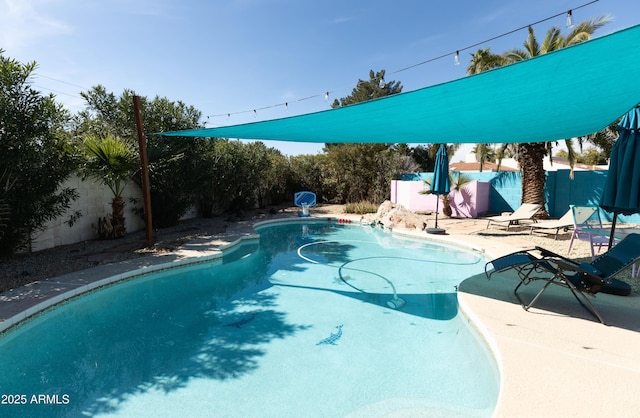 4317 E Ludlow Dr, Phoenix, AZ 85032