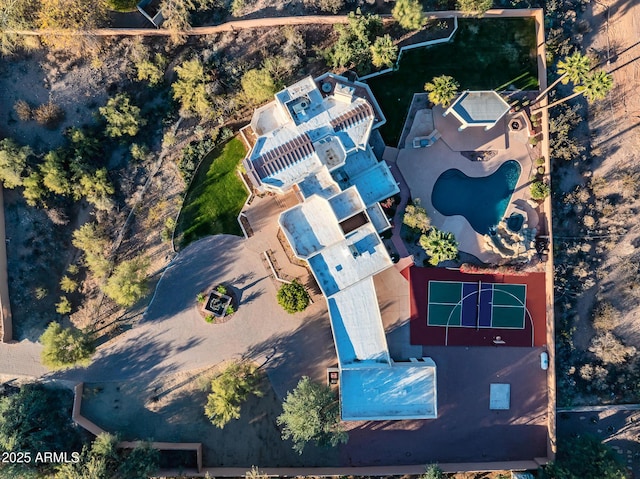 birds eye view of property