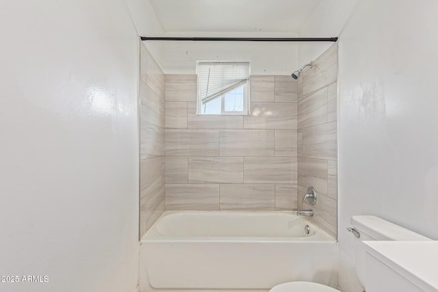 3128 W Pima St Unit 2, Phoenix, AZ 85009 - full bath featuring toilet and shower / washtub combination