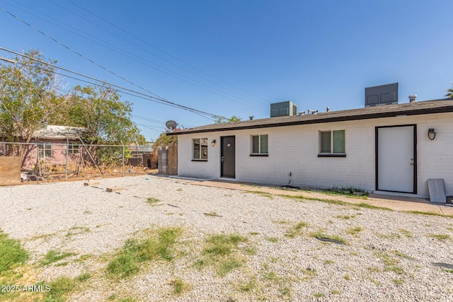 3128 W Pima St Unit 2, Phoenix, AZ 85009 - rear view of property featuring brick siding