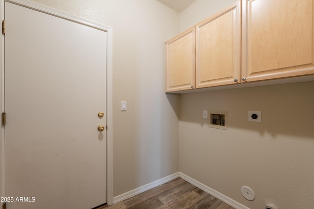 1555 E Monterey St, Chandler, AZ 85225 - laundry area with gas dryer hookup, wood finished floors, hookup for a washing machine, baseboards, and cabinet space