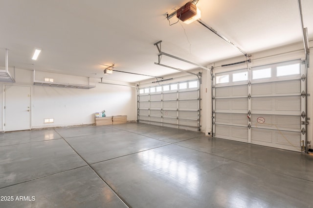 1555 E Monterey St, Chandler, AZ 85225 - garage with a garage door opener
