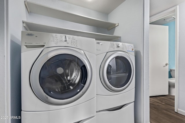747 S Extension Rd Unit 113, Mesa, AZ 85210 - laundry room with independent washer and dryer and wood finished floors