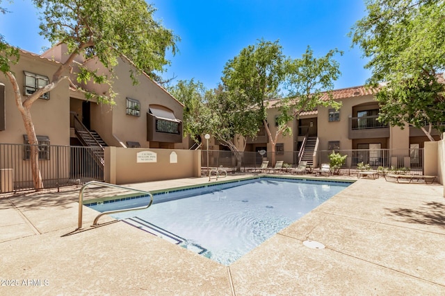 747 S Extension Rd Unit 113, Mesa, AZ 85210 - community pool with stairway