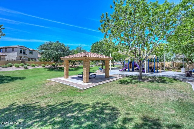 6611 S San Jacinto St, Gilbert, AZ 85298 - view of home's community featuring a gazebo