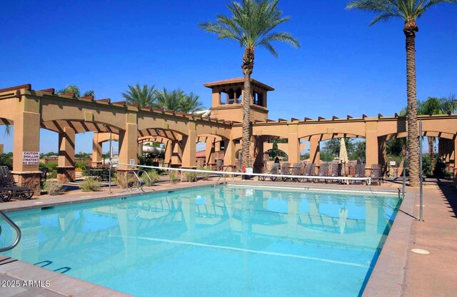 6611 S San Jacinto St, Gilbert, AZ 85298 - view of community pool