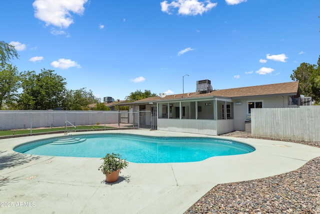 1359 E Nielson Ave, Mesa, AZ 85204 - view of swimming pool featuring a patio area