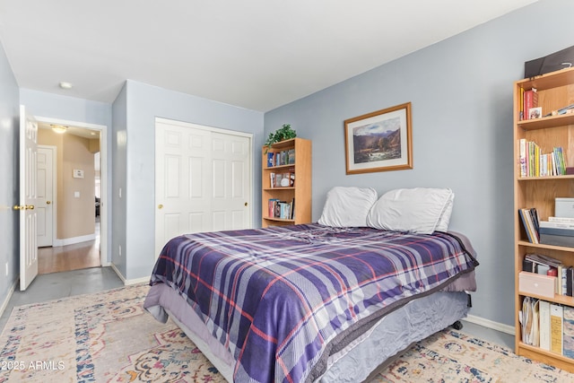 bedroom with a closet