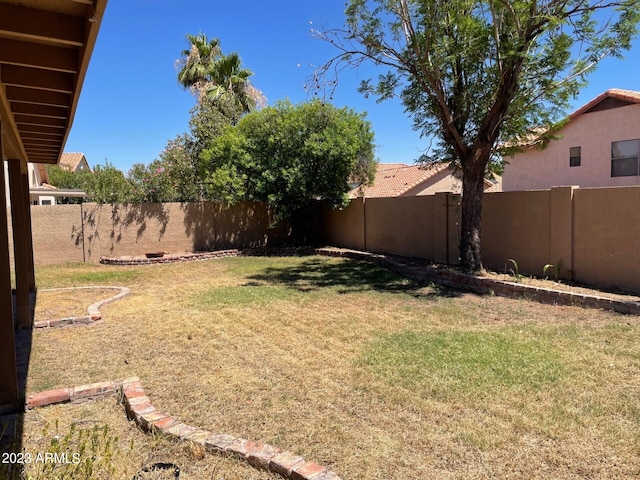 2723 E Rockledge Rd, Phoenix, AZ 85048 - view of fenced backyard