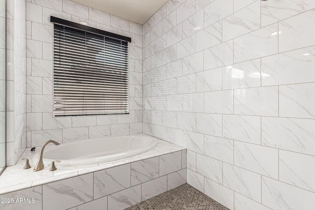 21972 N 97th Gln, Peoria, AZ 85383 - full bath featuring a bath