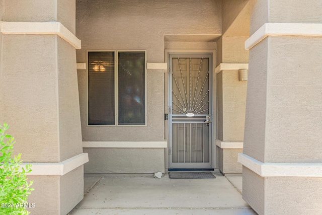 view of entrance to property