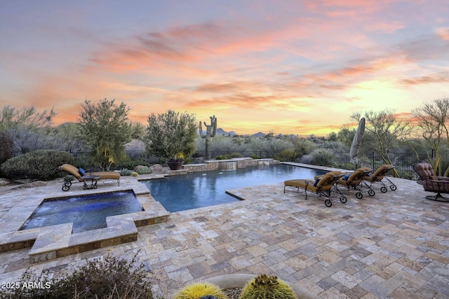 36389 N 105th Pl, Scottsdale, AZ 85262 - swimming pool with an in-ground hot tub and a patio area