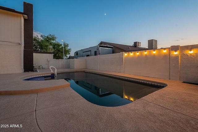 6216 W Poinsettia Dr, Glendale, AZ 85304 - view of pool featuring a fenced backyard and a patio