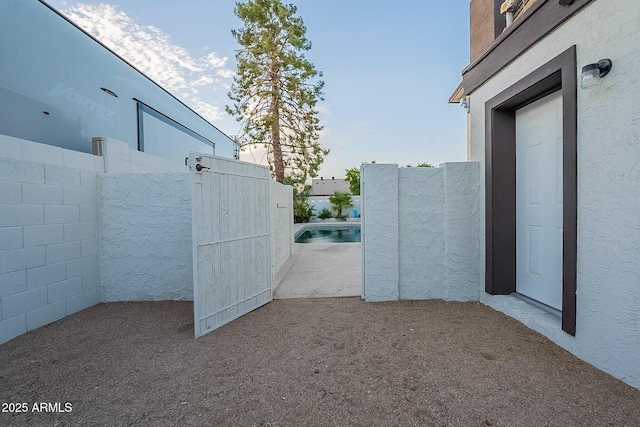 6216 W Poinsettia Dr, Glendale, AZ 85304 - view of patio