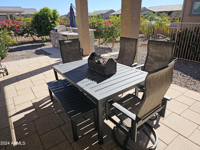 view of patio featuring area for grilling