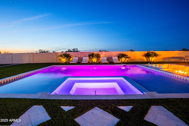 10918 W Dove Roost Rd, Queen Creek, AZ 85144 - view of pool with a fenced backyard and a pool with connected hot tub