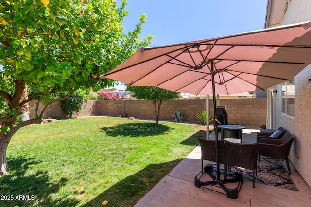 5018 W Wikieup Ln, Glendale, AZ 85308 - fenced backyard featuring a patio