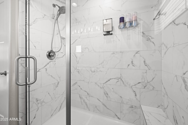 16147 W Apache Way, Peeples Valley, AZ 86332 - bathroom with a marble finish shower