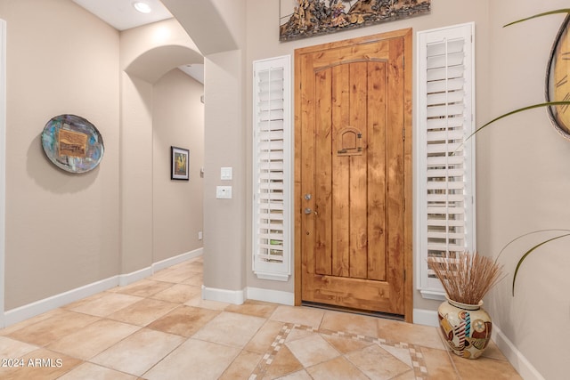 view of tiled entryway