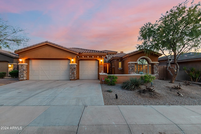 view of front facade with a garage