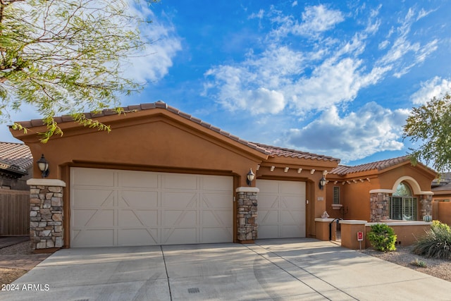 view of front facade with a garage