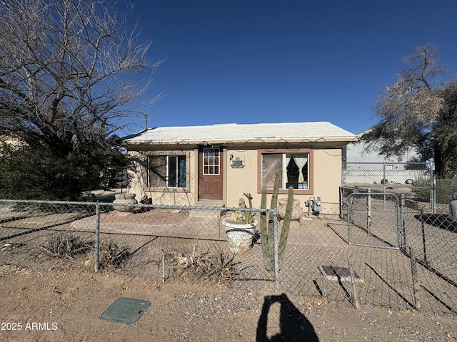 view of front of house