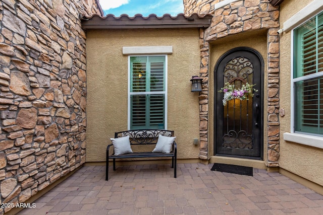 4519 N 29th Way, Phoenix, AZ 85016 - entrance to property with stone siding and stucco siding
