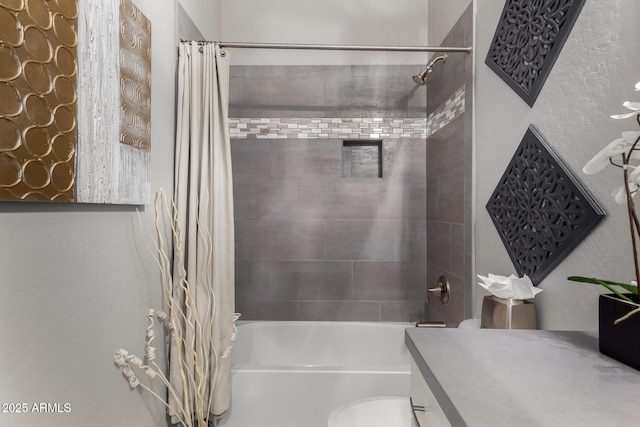 4519 N 29th Way, Phoenix, AZ 85016 - full bath with shower / bathtub combination with curtain, vanity, and toilet
