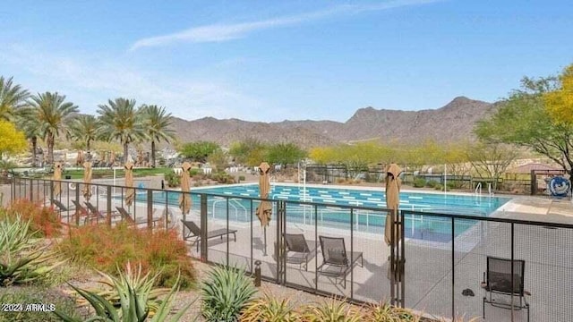 view of pool featuring a mountain view