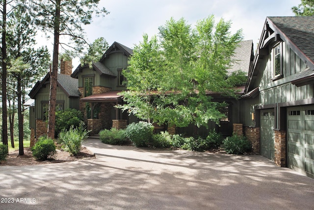 craftsman-style house featuring a garage