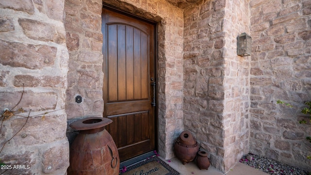 view of property entrance