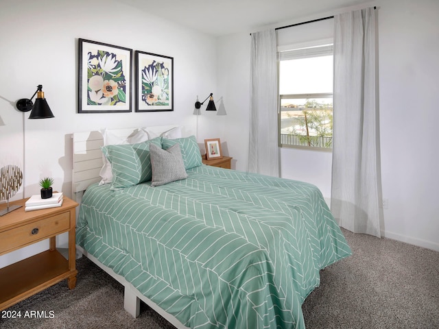 view of carpeted bedroom