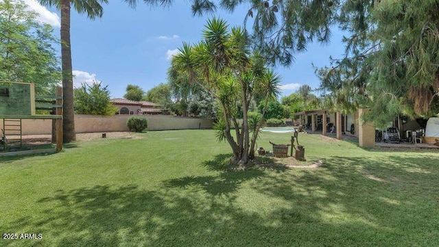 1298 E Buffalo St, Chandler, AZ 85225 - view of yard