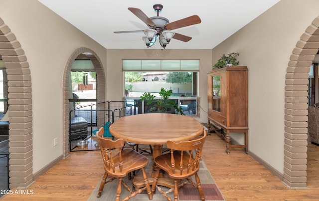 1298 E Buffalo St, Chandler, AZ 85225 - dining space featuring a ceiling fan, light wood finished floors, and plenty of natural light