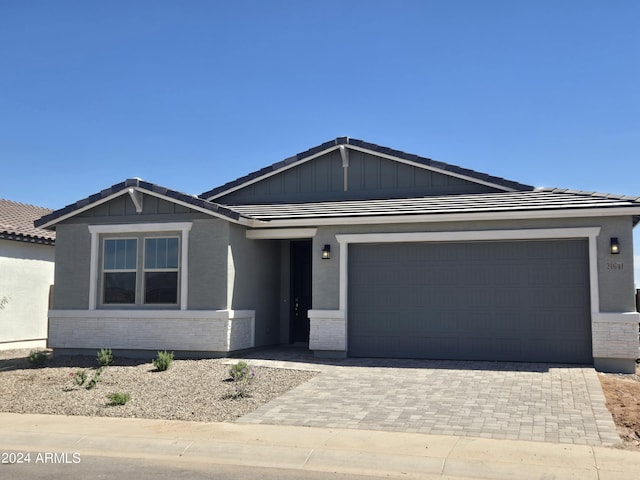 view of front of house with a garage