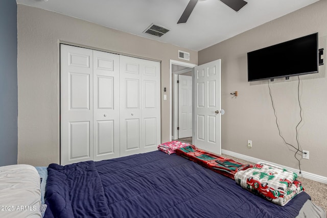 3061 W Betty Elyse Ln, Phoenix, AZ 85053 - bedroom featuring carpet flooring, a closet, and ceiling fan