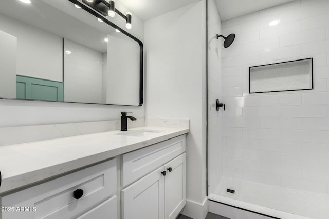 5230 E Brown Rd Unit 114, Mesa, AZ 85205 - bathroom featuring vanity and a tile shower