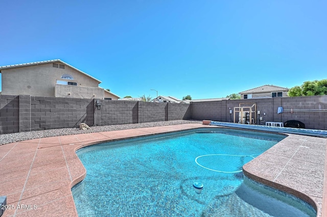 10806 W Adam Ave, Peoria, AZ 85373 - view of pool featuring a fenced backyard