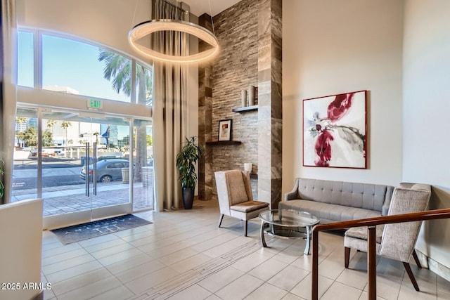 17 W Vernon Ave Unit 508, Phoenix, AZ 85003 - lobby with a towering ceiling