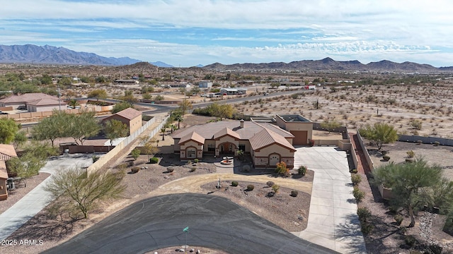 bird's eye view featuring a mountain view