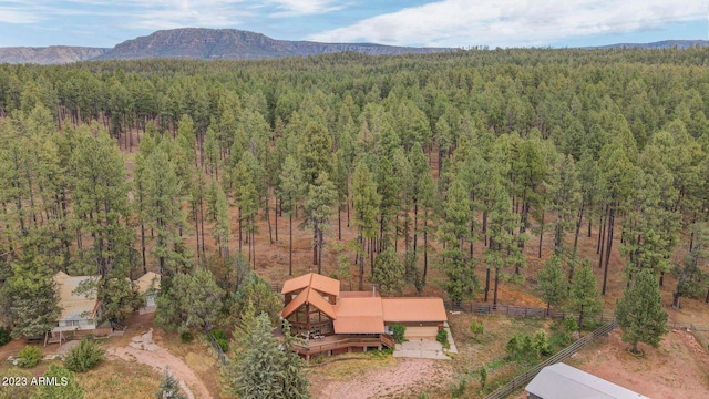 bird's eye view featuring a mountain view