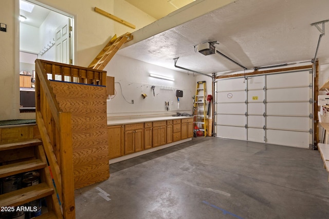 3123 S Indian Paint Ln, Pinetop, AZ 85935 - garage featuring a garage door opener