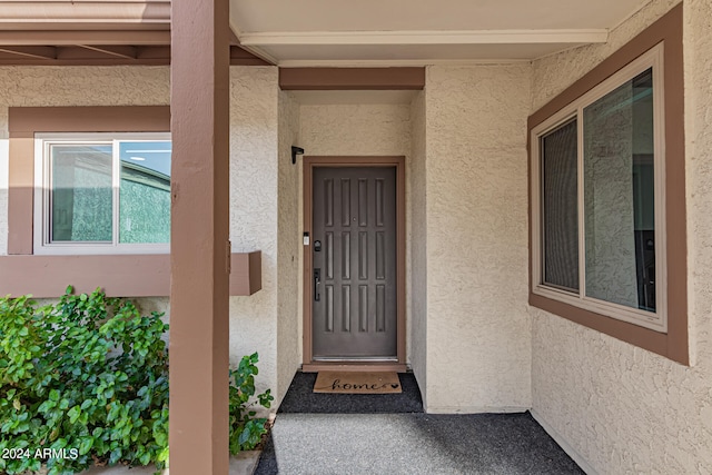 view of entrance to property