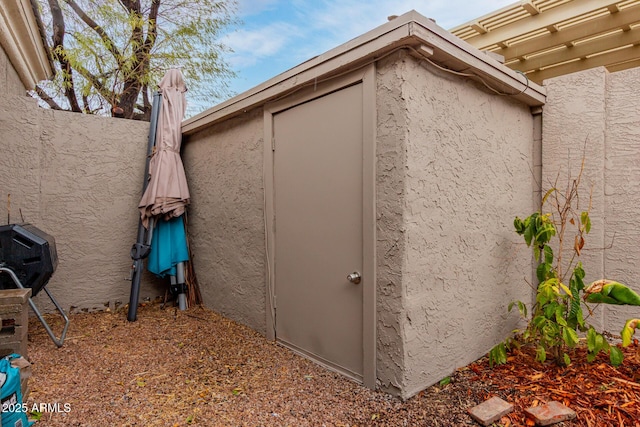 view of outbuilding