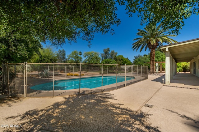 6102 E Aster Dr, Scottsdale, AZ 85254 - view of swimming pool featuring a patio area