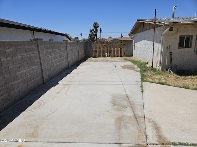 4110 E Wagoner Rd, Phoenix, AZ 85032 - view of patio