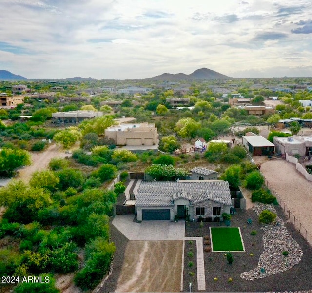 drone / aerial view featuring a mountain view